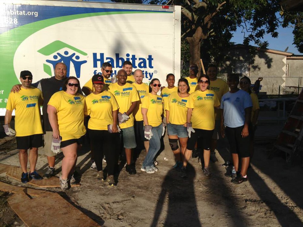 giving_back_Habitat-for_Humanity